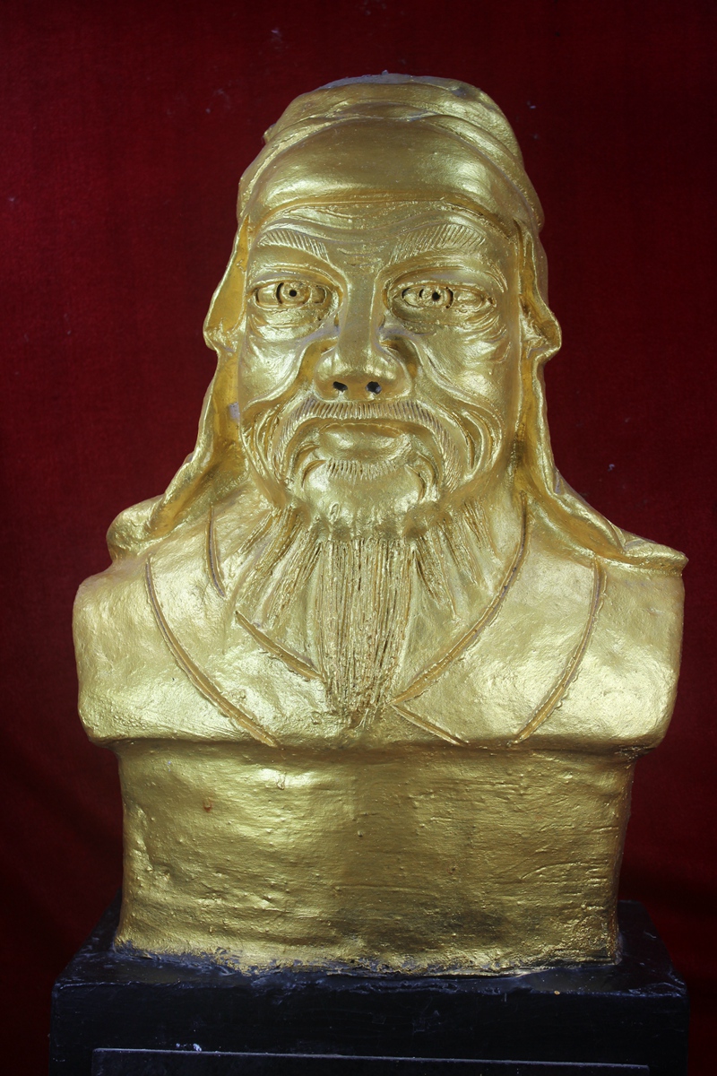 百家姓黄氏泥塑像